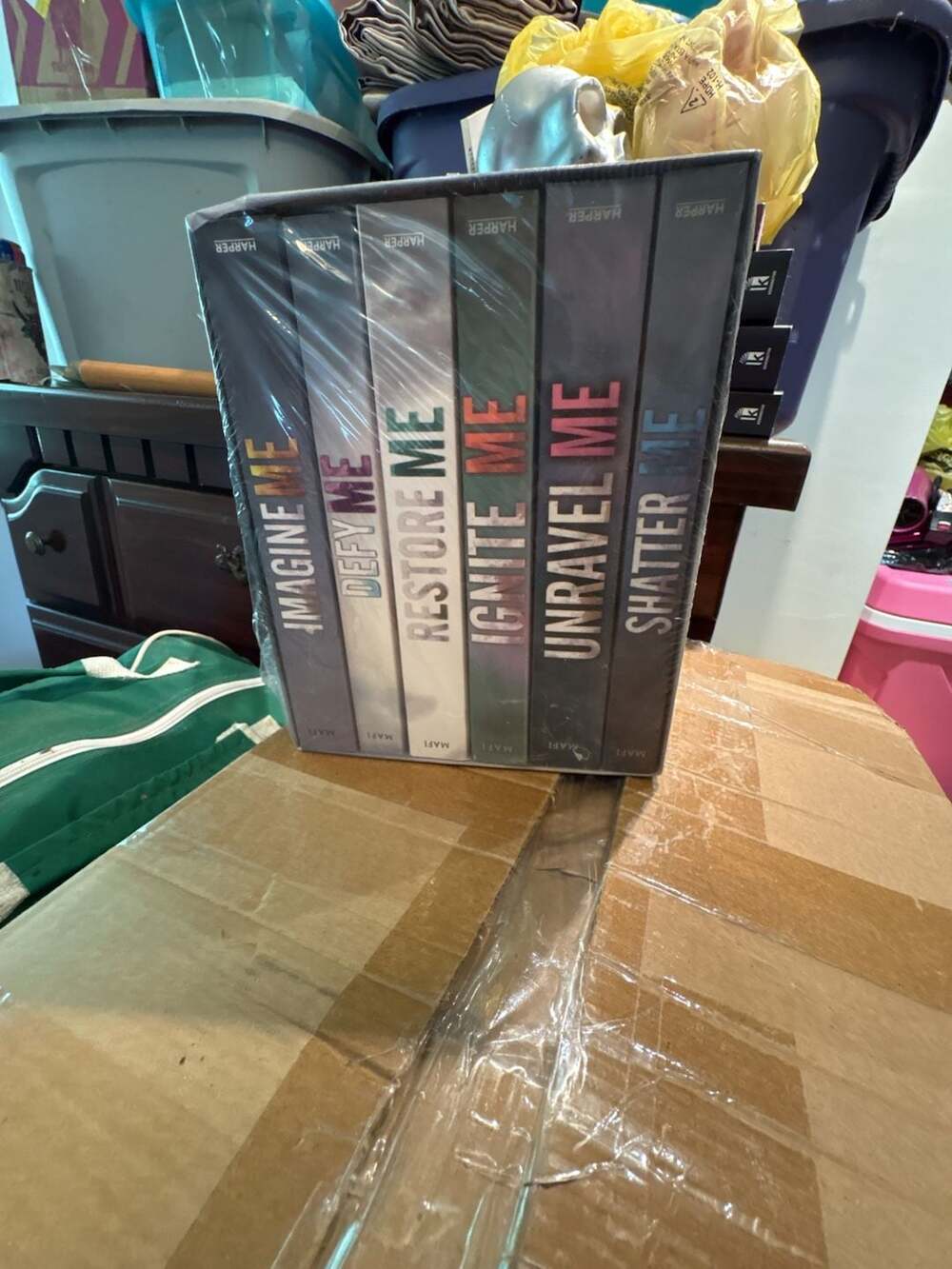 Shatter Me Series 6-Book Set by Tahereh Mafi